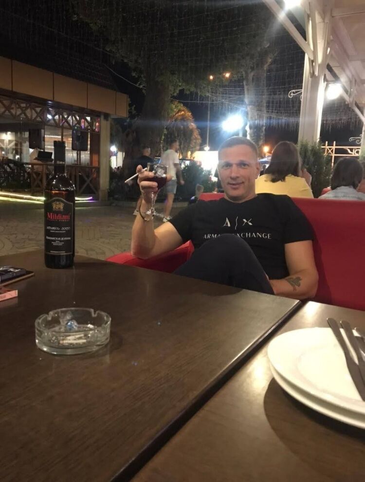  33661835  , 46 ,    -