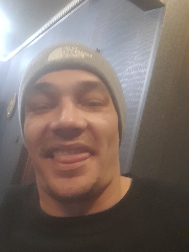  31804015  , 34 ,    