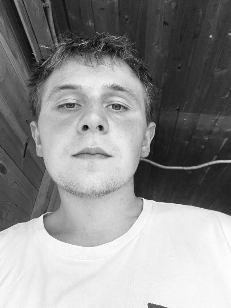  ,   Daniil, 27 ,   ,   