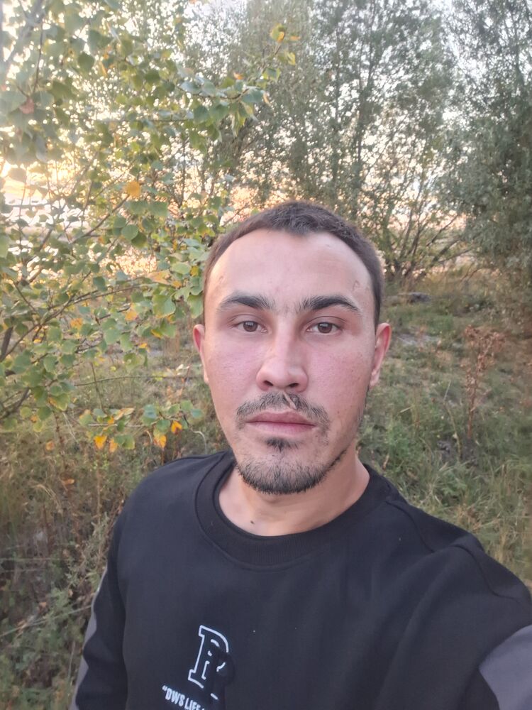  37543975  Ildar, 30 ,    