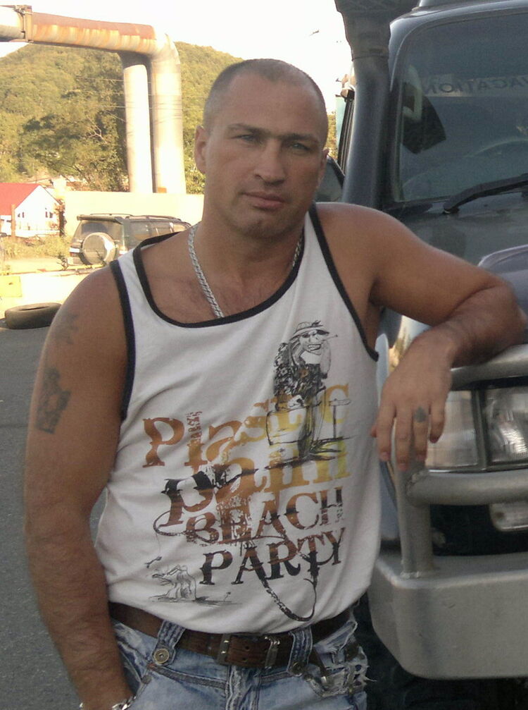  5945045  Sergei, 54 ,    -