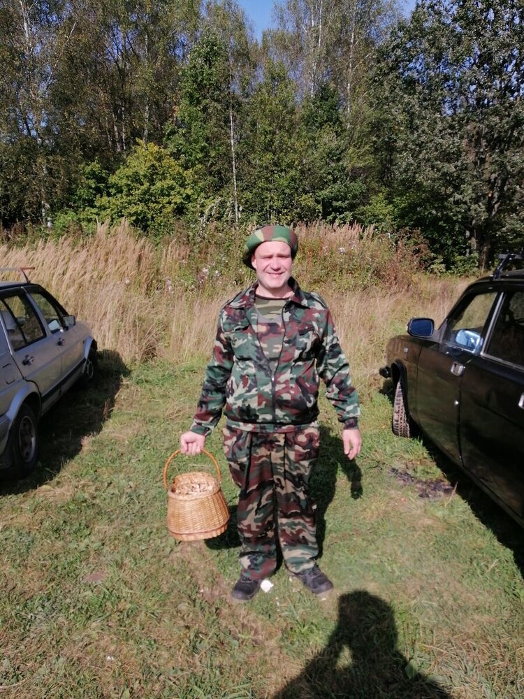  21183325  , 46 ,    