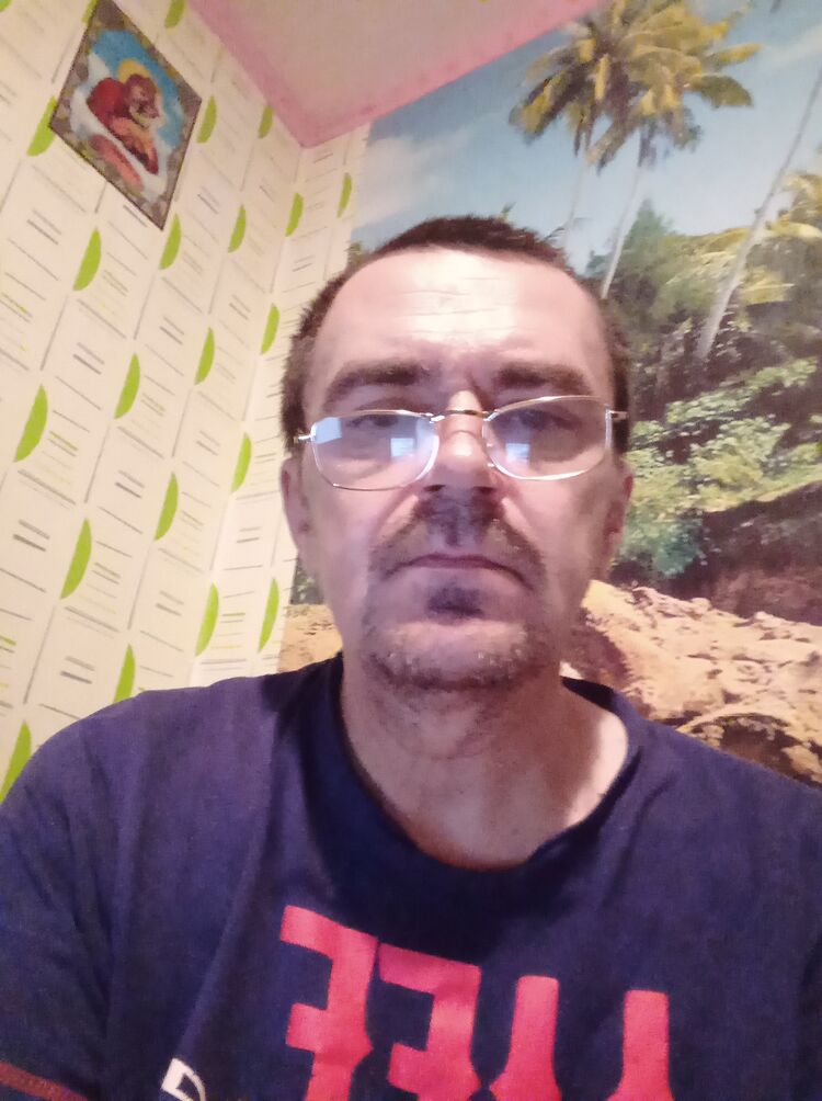  31012635  , 51 ,    