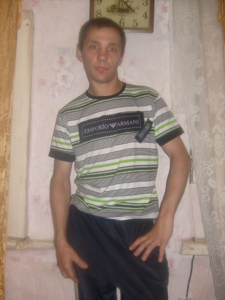 5684855  Zlat, 44 ,    