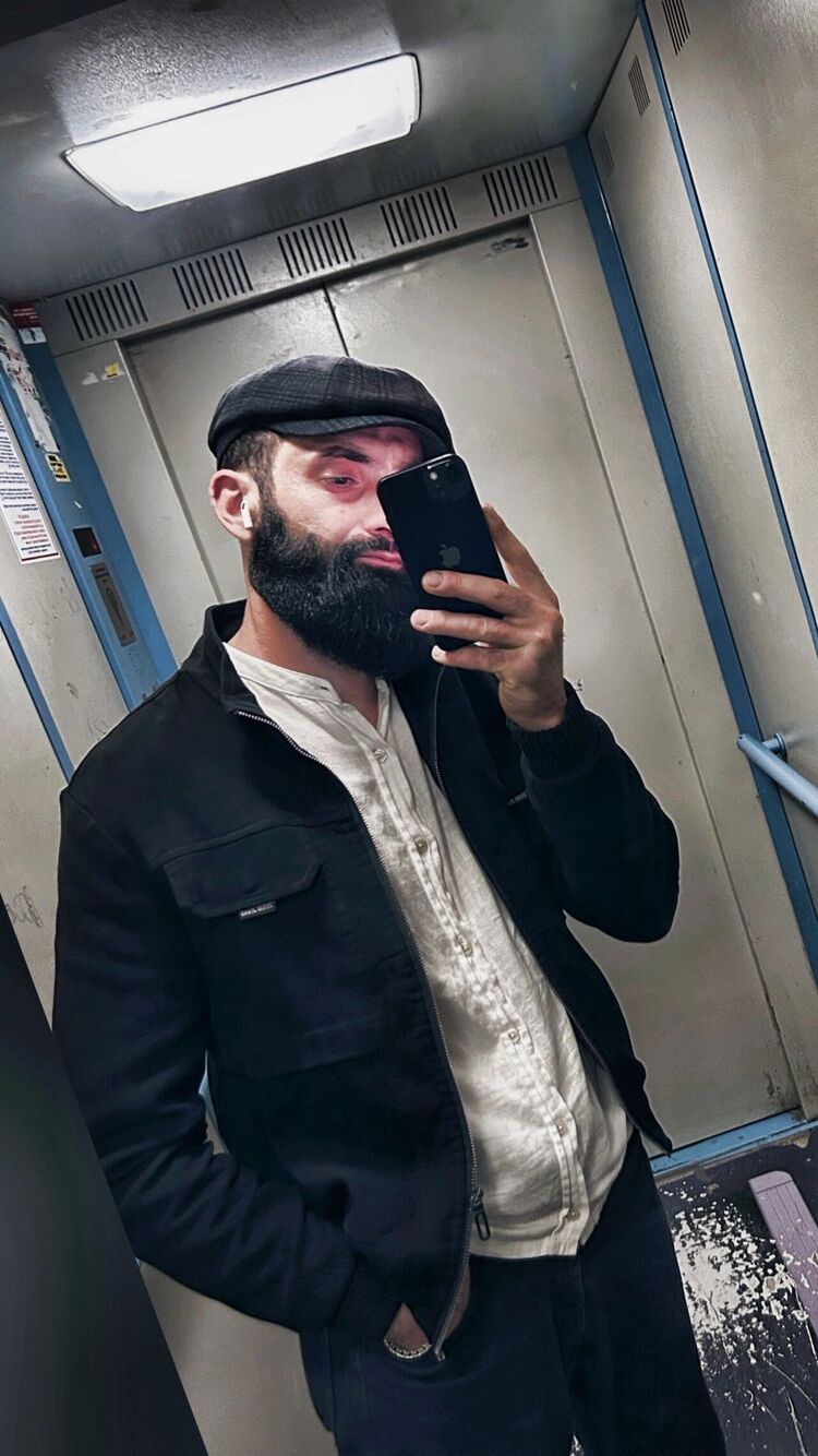  44124125  , 29 ,    