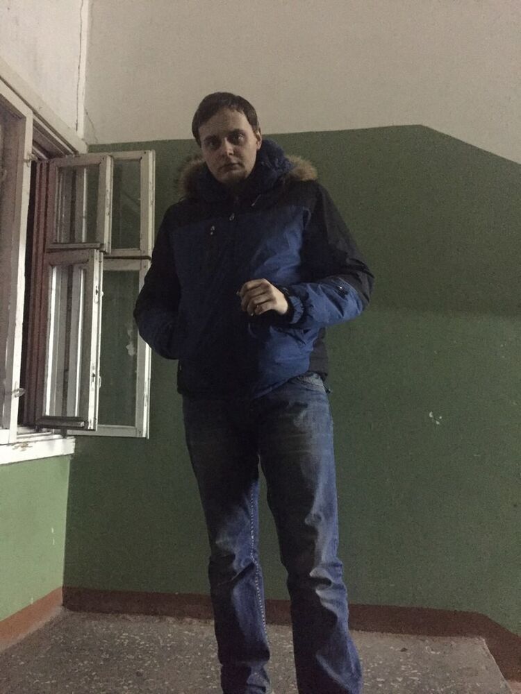  12687705  , 32 ,    