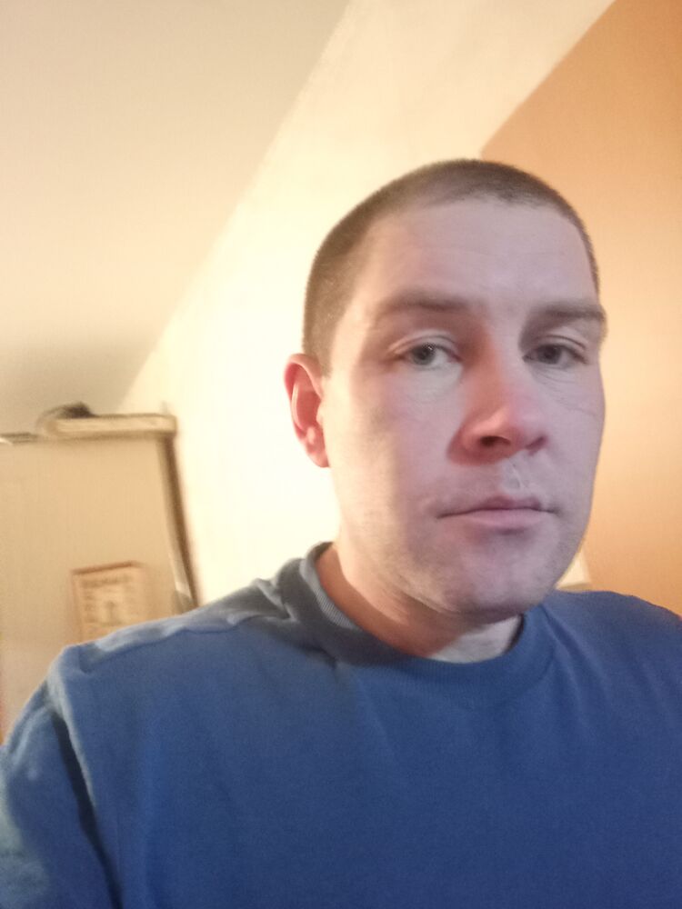  49682925  , 43 ,    