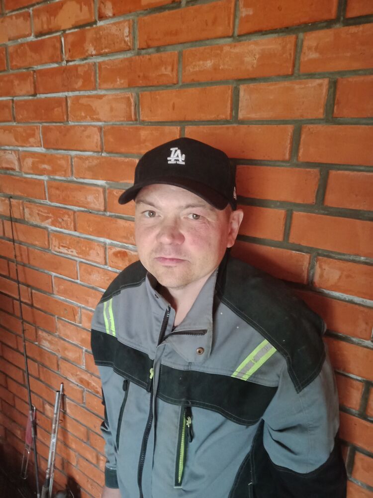  44336735  , 46 ,    