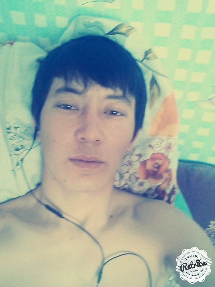  ,   Elbasy, 32 ,  