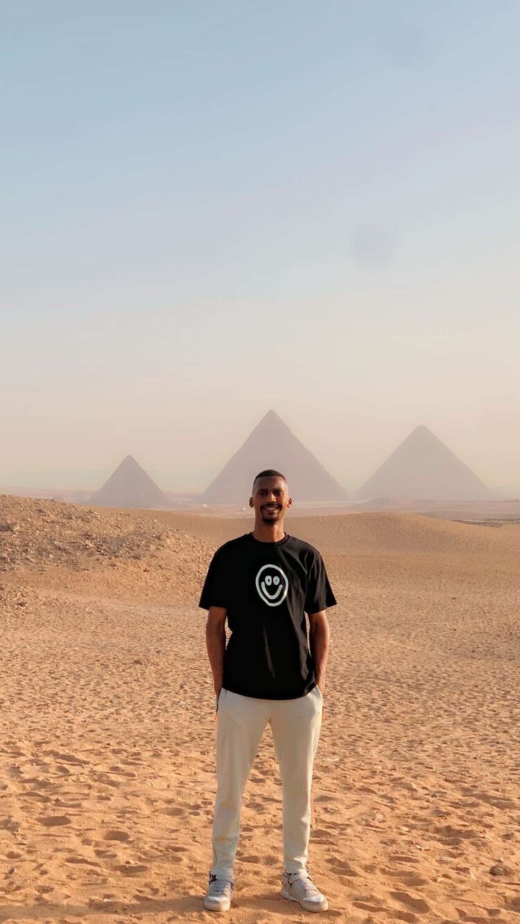  ,   Mouaad, 28 ,   ,   