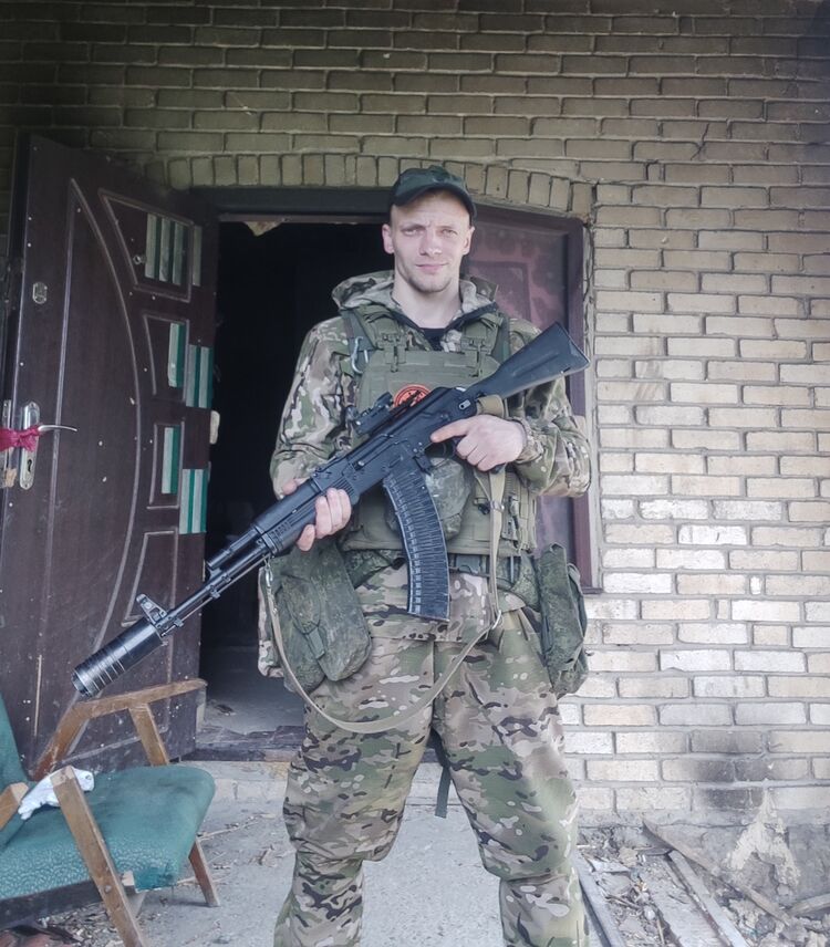  ,   Oleg, 33 ,   ,   , c 