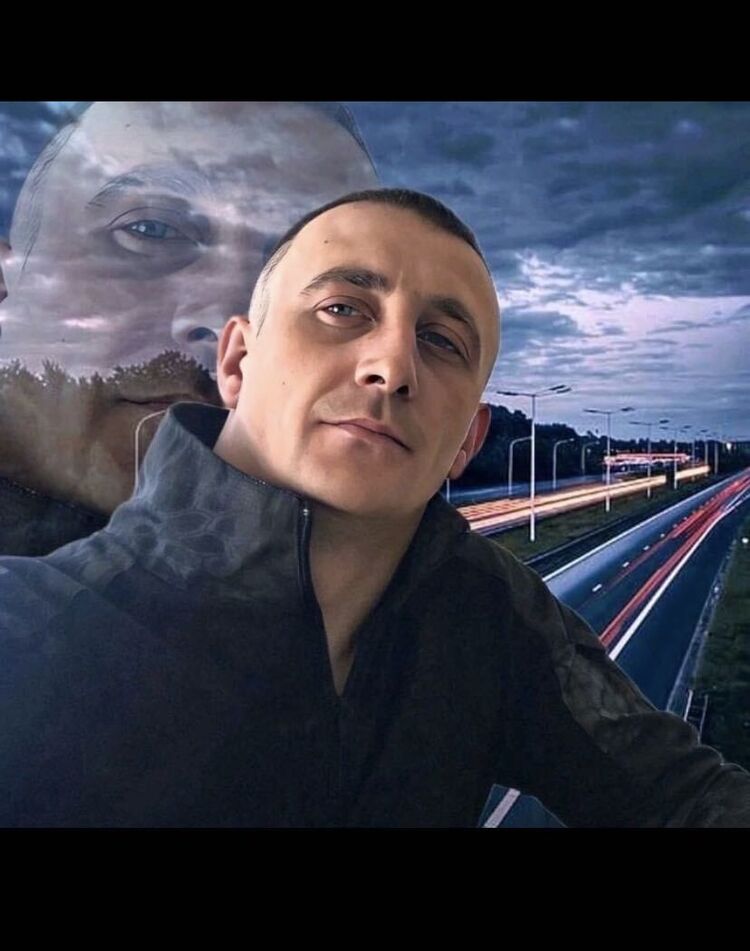  52688835  , 39 ,    