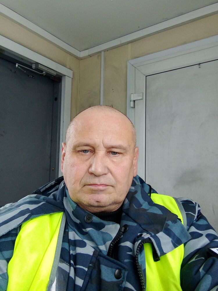 31081945  , 55 ,    