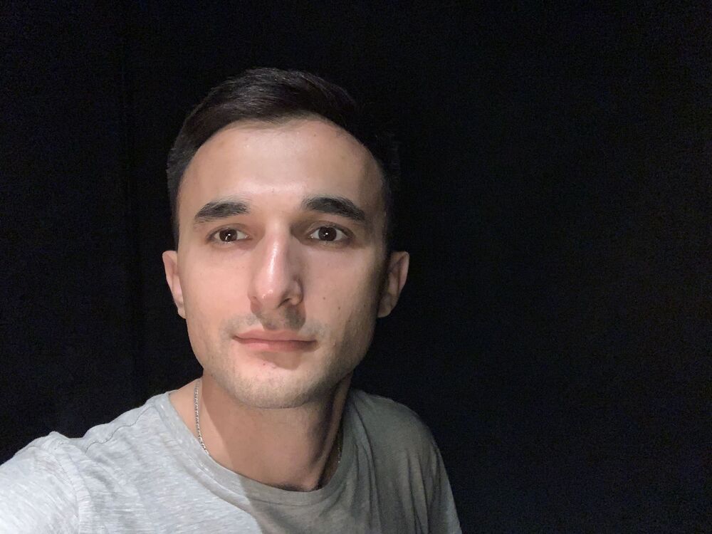  46782295  , 33 ,    