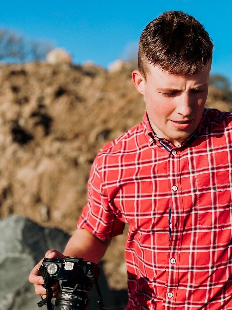  28446775  Alexander, 29 ,    