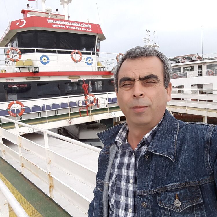  ,   Mehmet, 52 ,   ,   