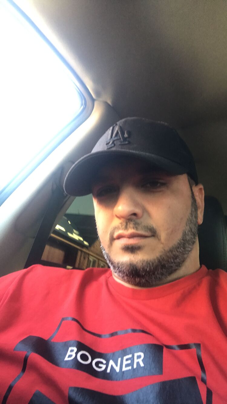  28424885  , 40 ,    Tarpon Springs