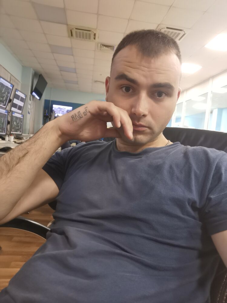  36274405  , 30 ,    