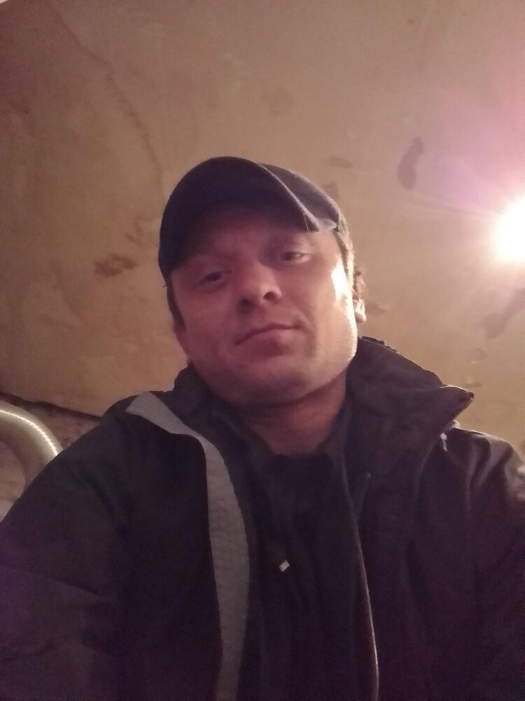  ,   Aleksandr, 39 ,   ,   , c , 