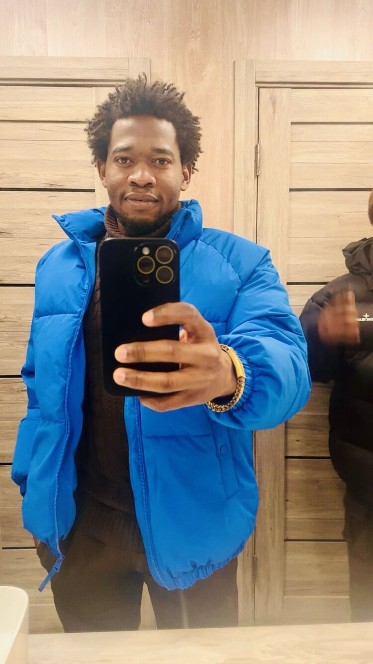  47138505  Meko, 30 ,    
