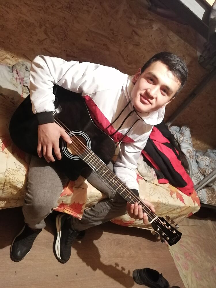 ���� 24382005 ����� Azizbek, 25 ���, ���� ���������� � ��������