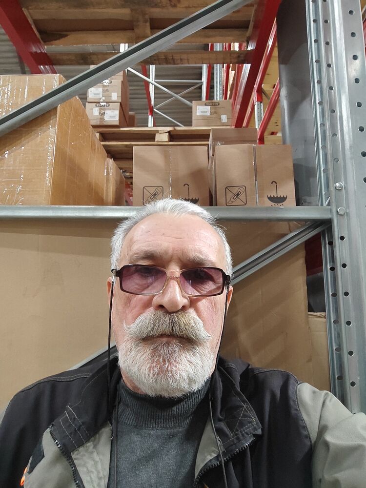  ,   GAGIK, 67 ,   c 