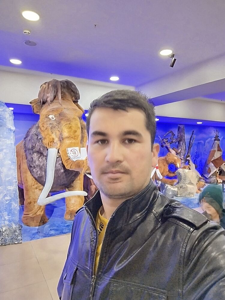  51367245  , 29 ,    Utopia