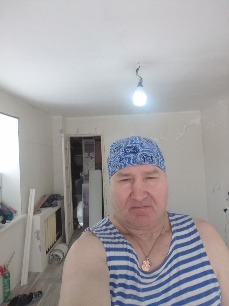  ,   Makar, 62 ,   c 