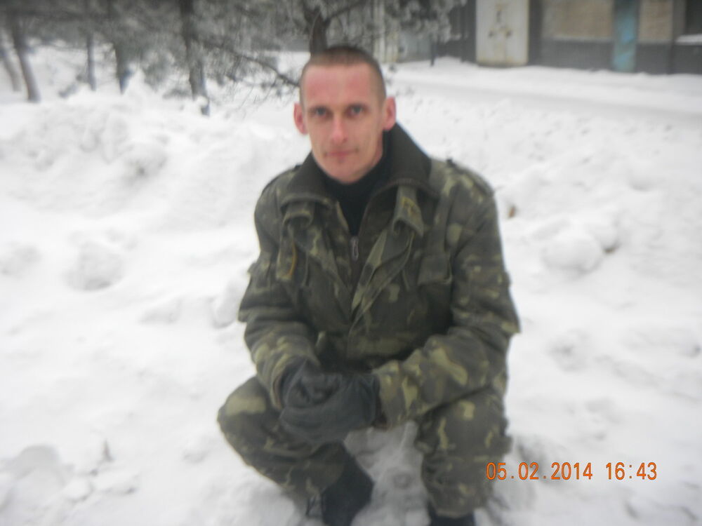  4235325  Mikhail, 46 ,    