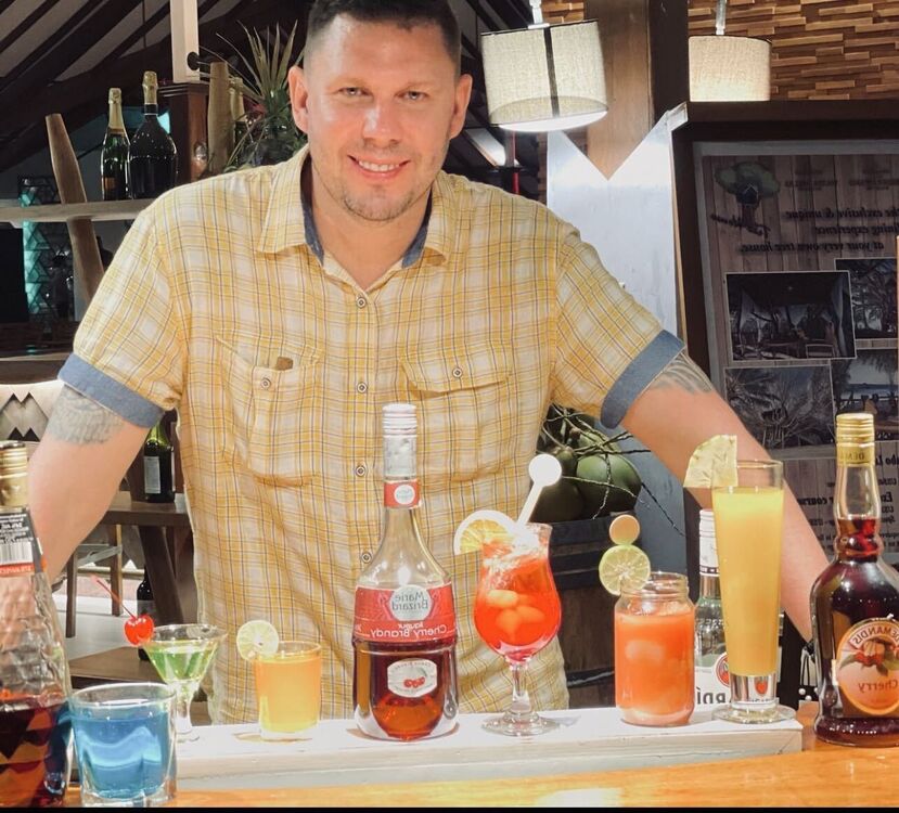 ���� 25677695 ������� ������, 53 ����, ���� ���������� � ������