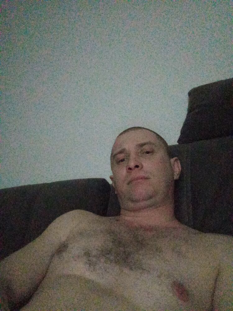  33045655  , 37 ,    