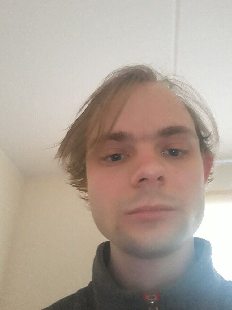  ,   Ilja, 31 ,   ,   , c , 