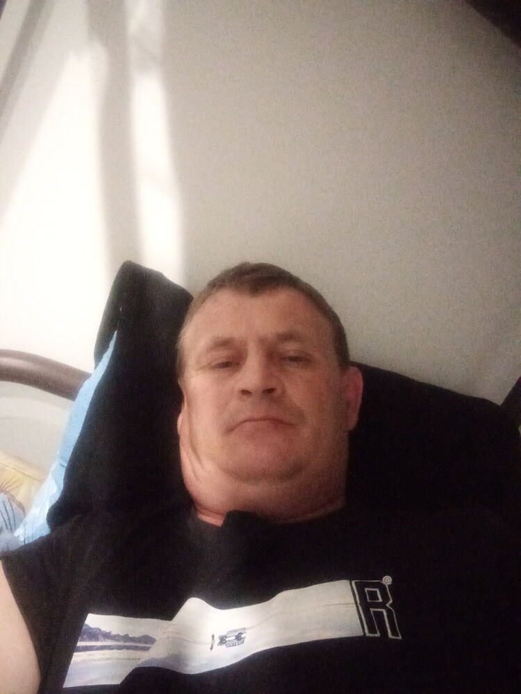  33147195  , 42 ,    