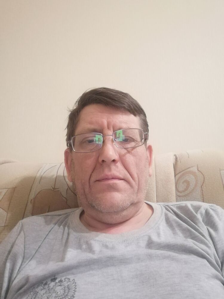  32722685  , 52 ,    