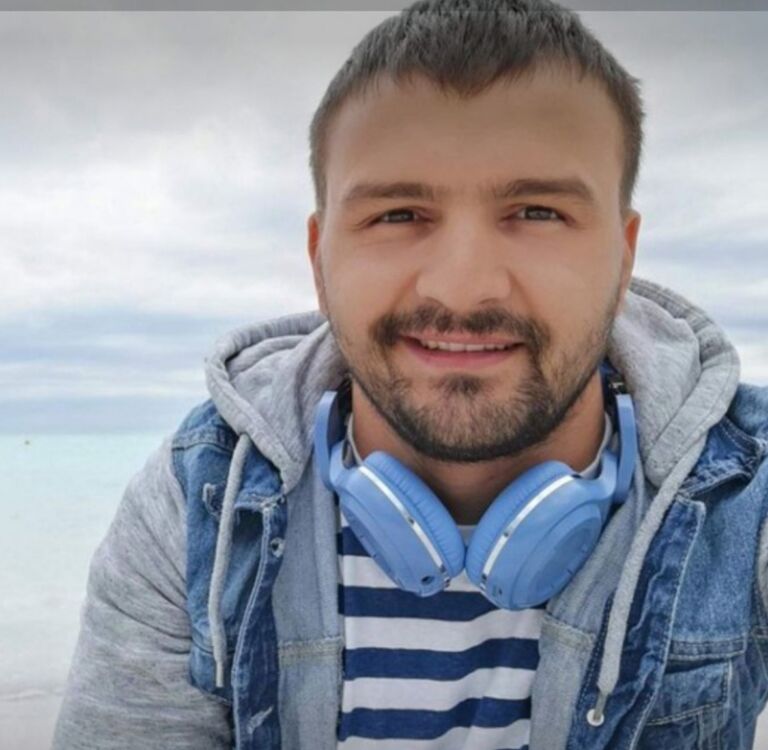  ,   Andrei, 34 ,   ,   