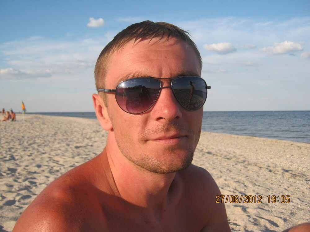  ,   Salvador, 43 ,   ,   , c 