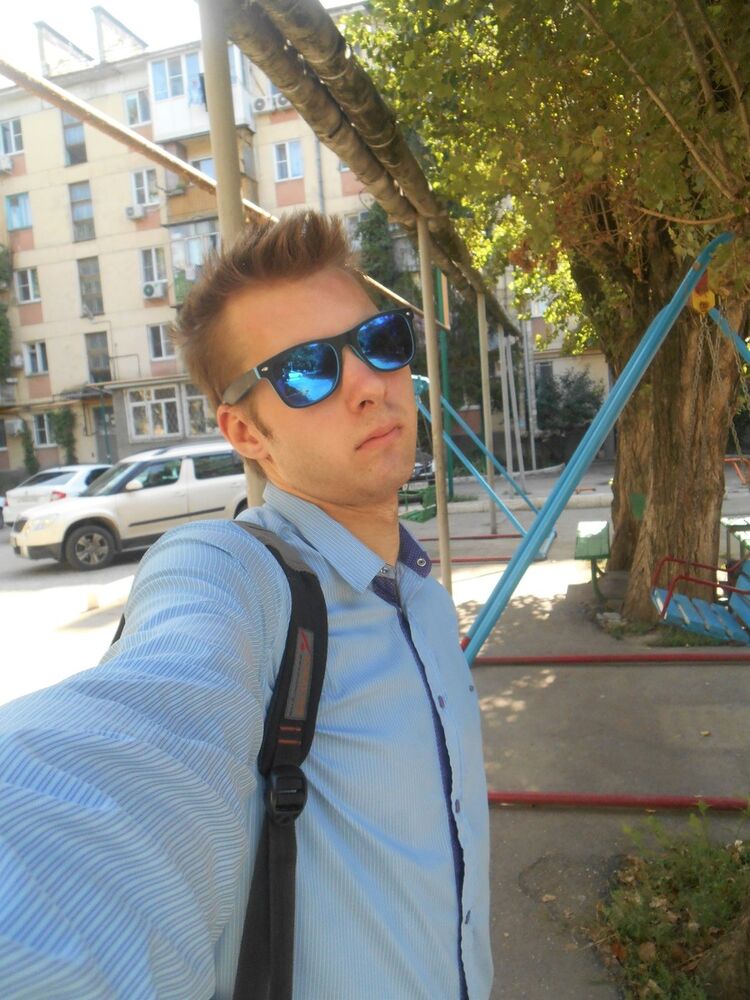 ���� 10851875 ������� John, 27 ���, ���� ���������� � ����������