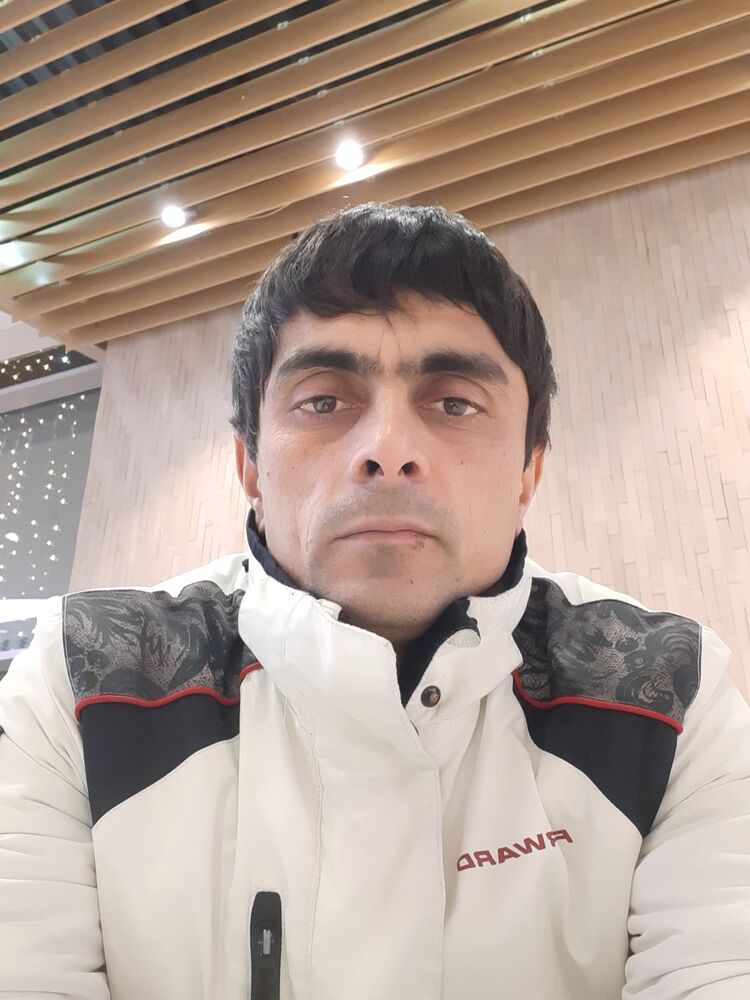  ,   Samir, 28 ,   ,   