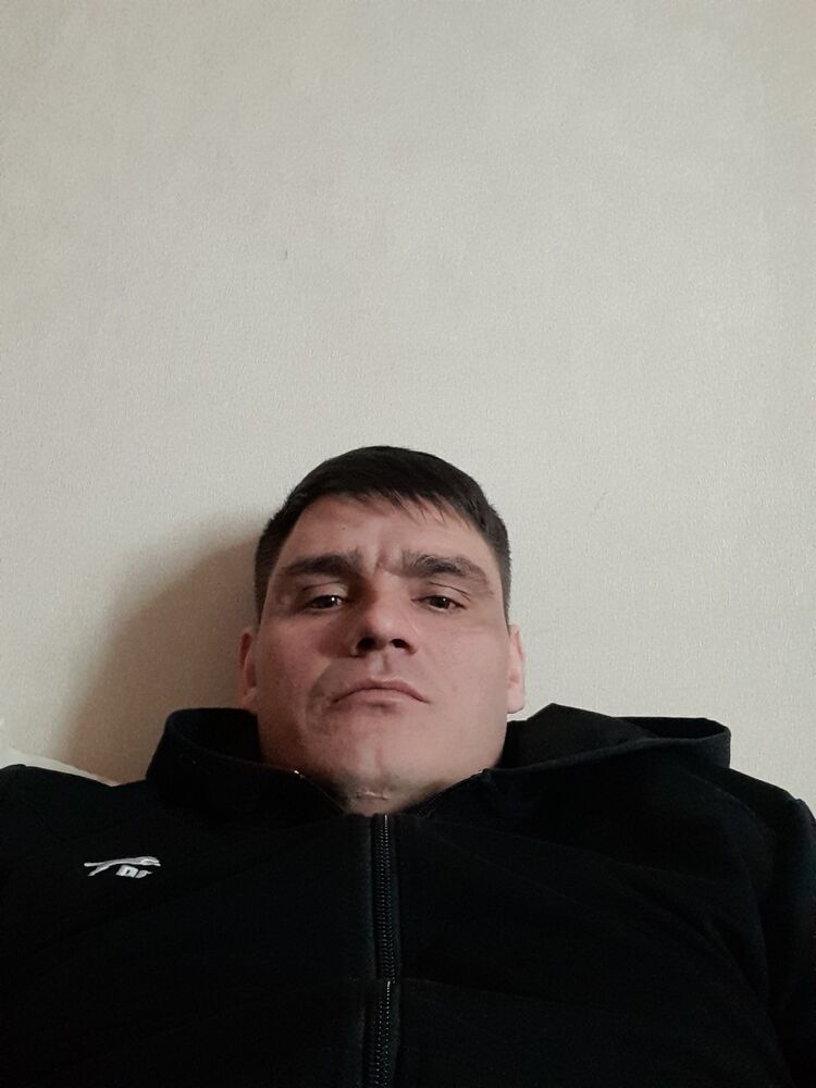  -,   Arkady, 36 ,   ,   , c , 