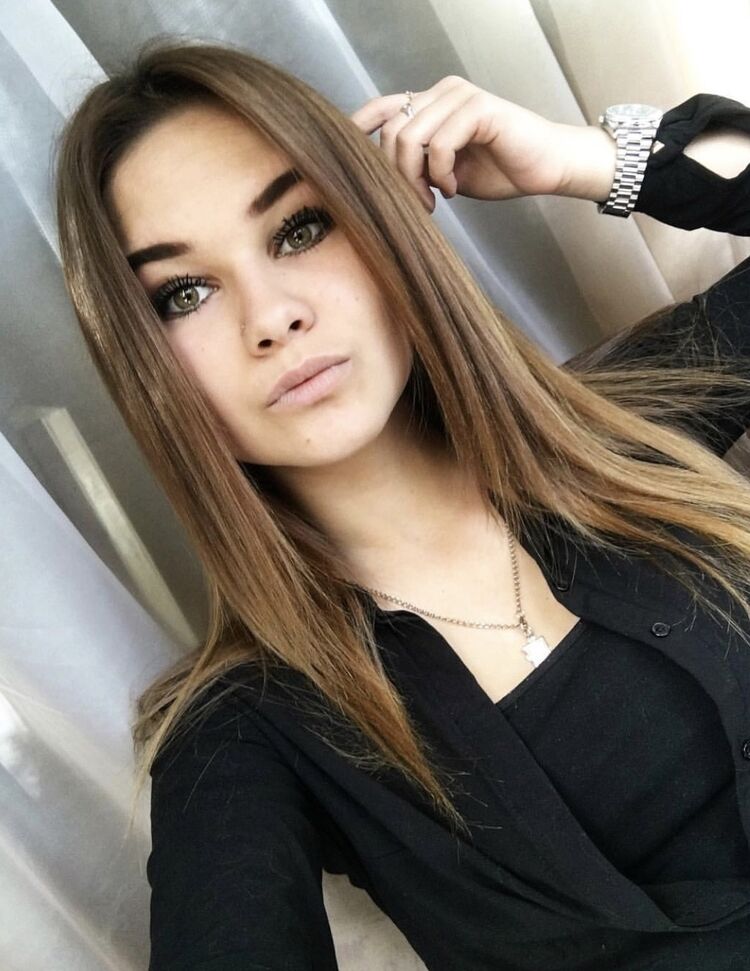  45608785  , 23 ,    