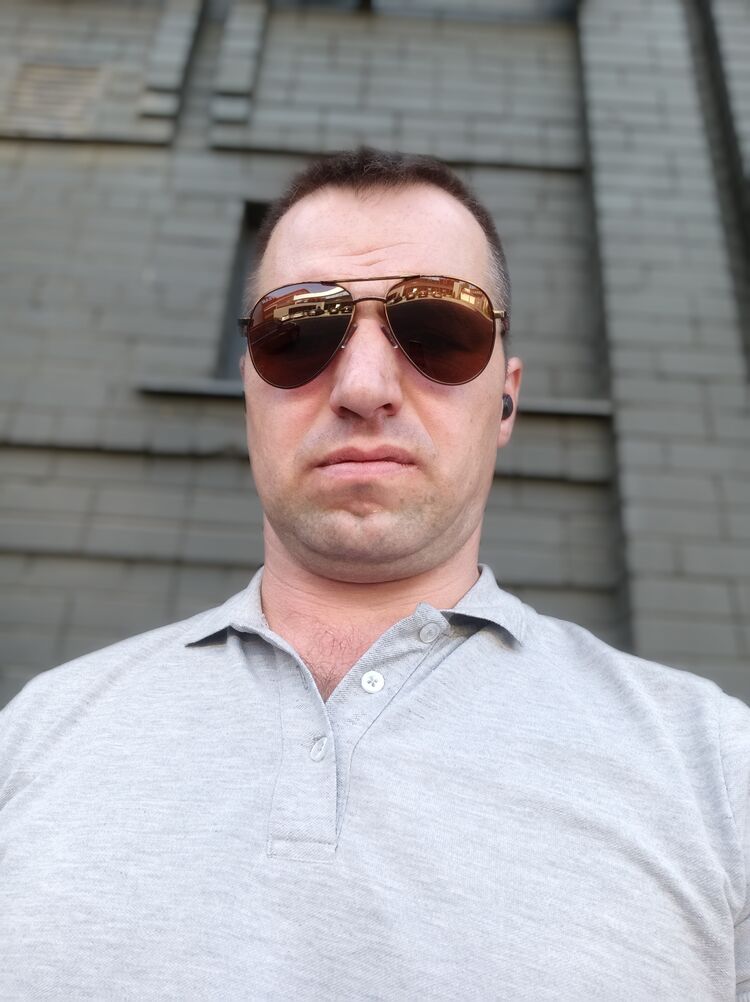  ,   Dima, 44 ,   ,   , c , 