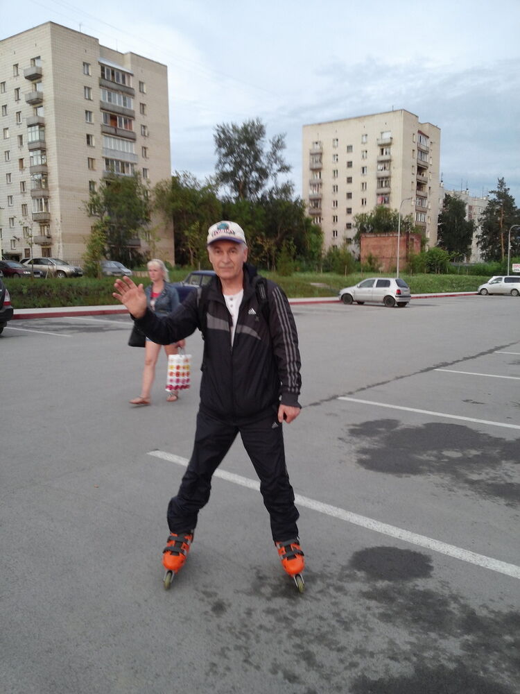  9908615  Boris, 66 ,    