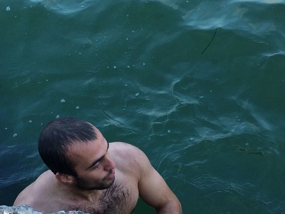  18107765  , 33 ,    