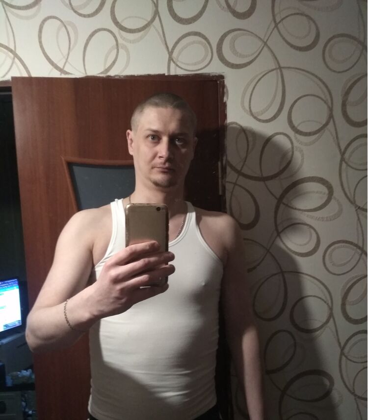  ,   NIKITOS, 38 ,   
