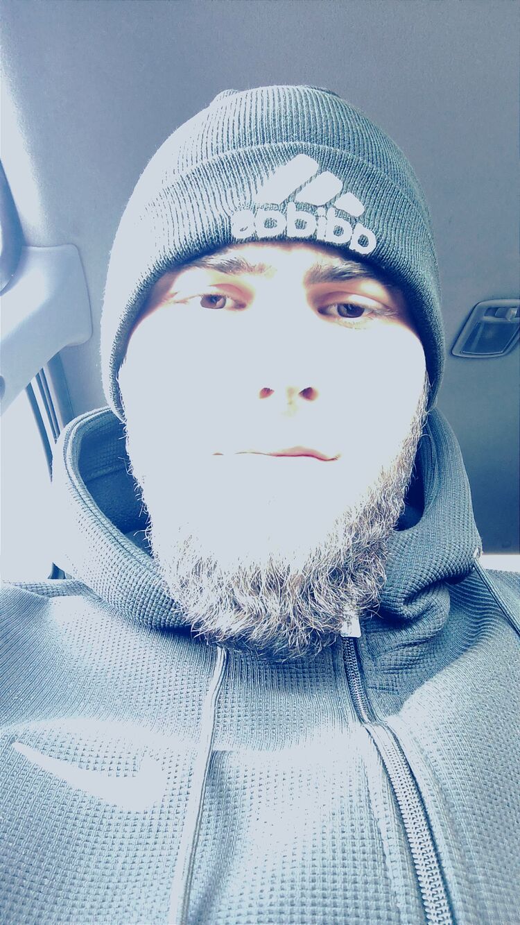  49575965  , 28 ,    