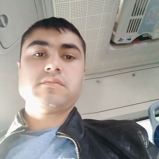  ,   Artur, 31 ,   ,   , 