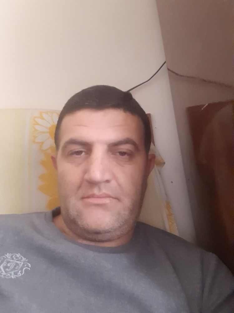  18728975  , 44 ,    