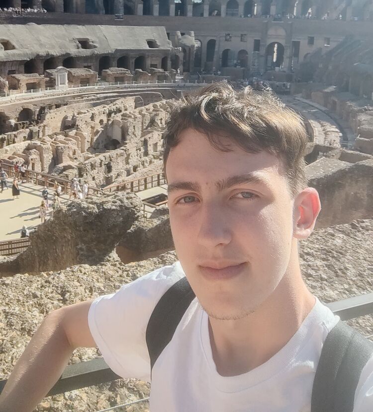  ,   Andrii, 20 ,   ,   , c , 
