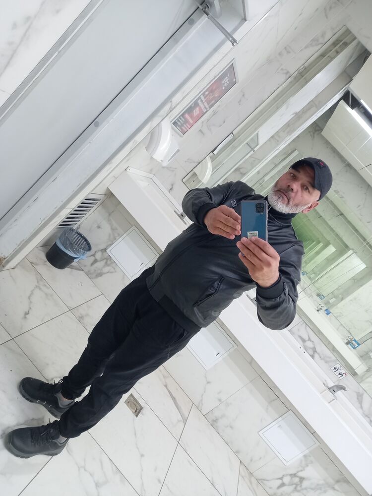  ,   DOBRIE, 48 ,   ,   