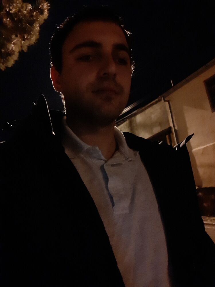 44012795  , 27 ,    